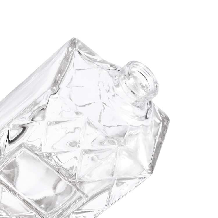 Frasco de perfume de vidro luxuoso em relevo de 30ml com tampa preta - embalagem de frasco de fragrância transparente personalizada