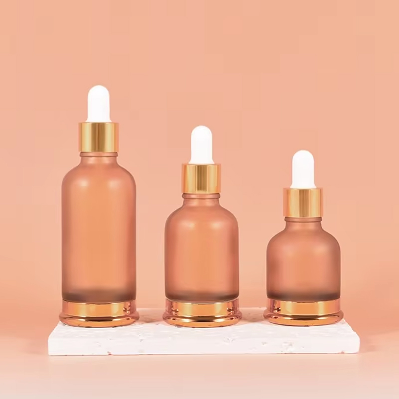 25ml 35ml 50ml Euro Frasco de óleo essencial de vidro com fundo dourado com tampa dourada