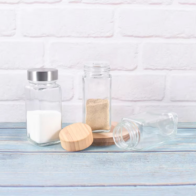 Venda quente 120ml pós de especiarias tempero recipientes tempero frascos de especiarias de vidro quadrado