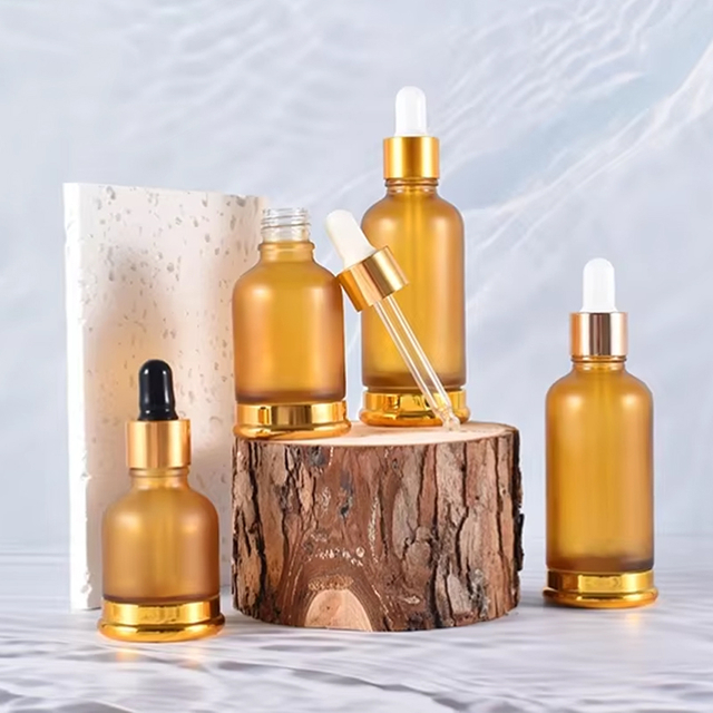 25ml 35ml 50ml Euro Frasco de óleo essencial de vidro com fundo dourado com tampa dourada