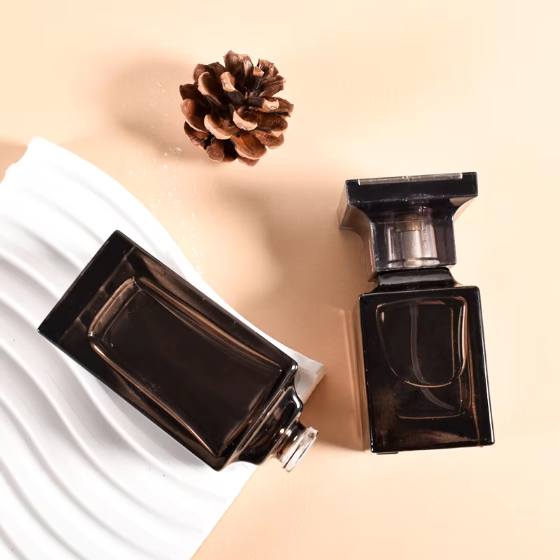 Fornecedor profissional 30ml 50ml frasco de perfume âmbar rosa azul luxuoso